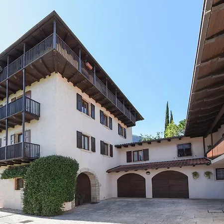 Residenza alle Grazie Riva del Garda Esterno foto