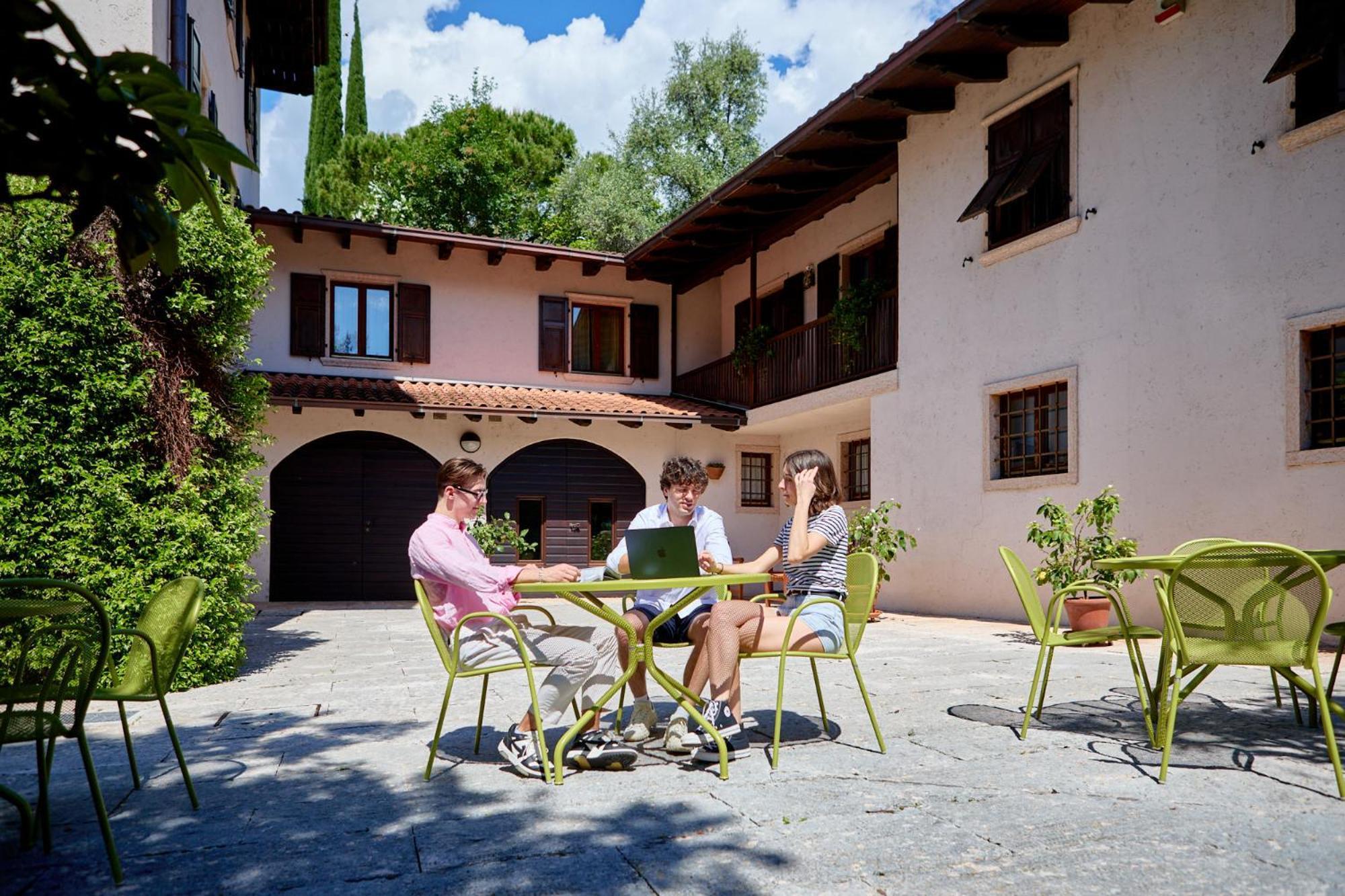 Residenza Alle Grazie Apartment *